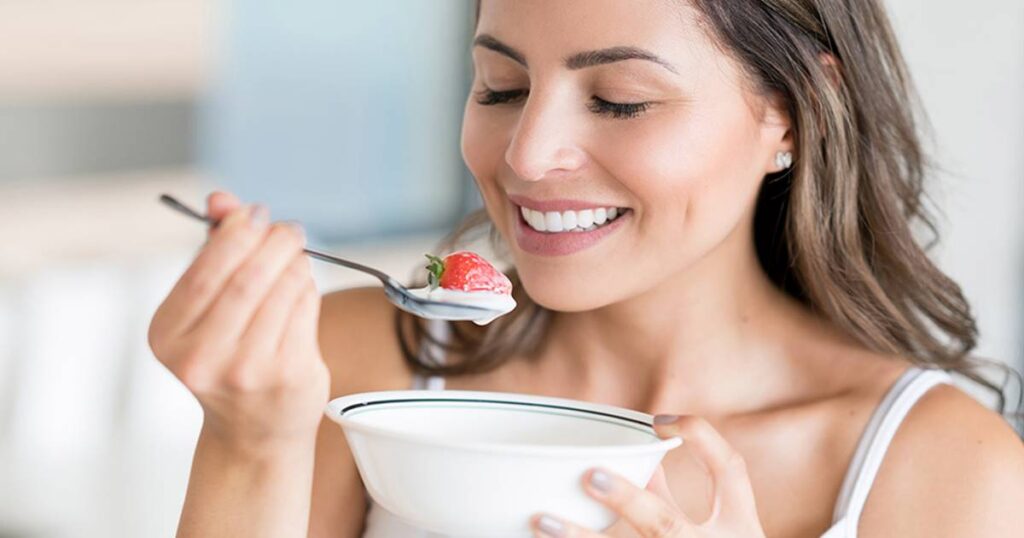 beneficios de consumir yogur orgánico